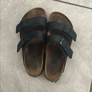 Black Birkenstock Arizonas!